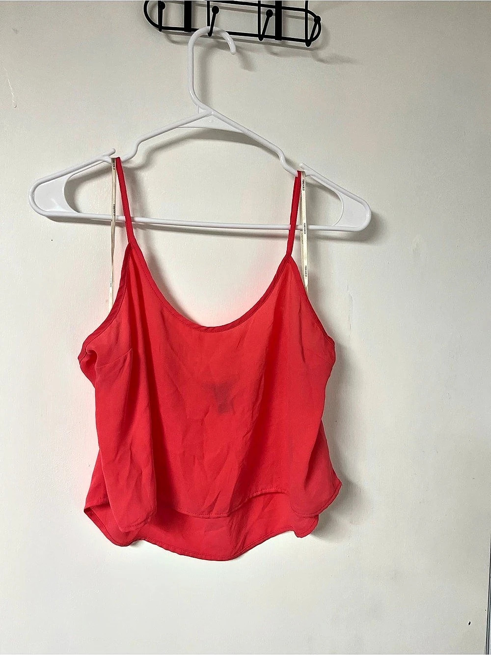 Coral 🪸 flowy tank